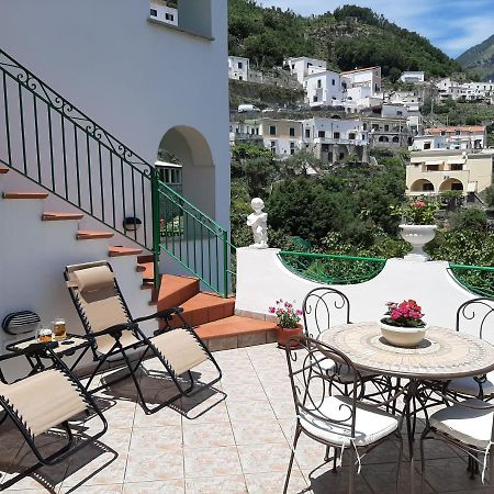 Apartamento Silvy House Amalfi Exterior foto