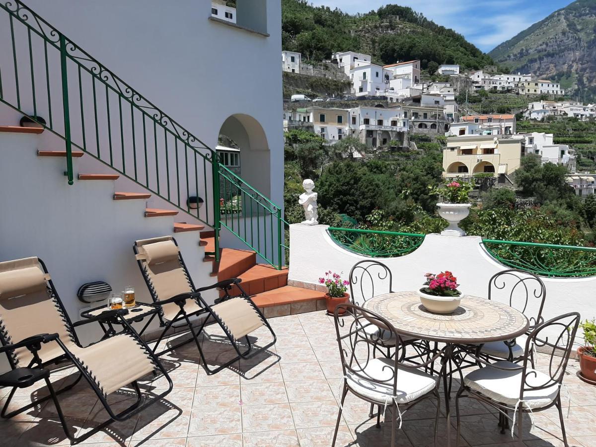 Apartamento Silvy House Amalfi Exterior foto